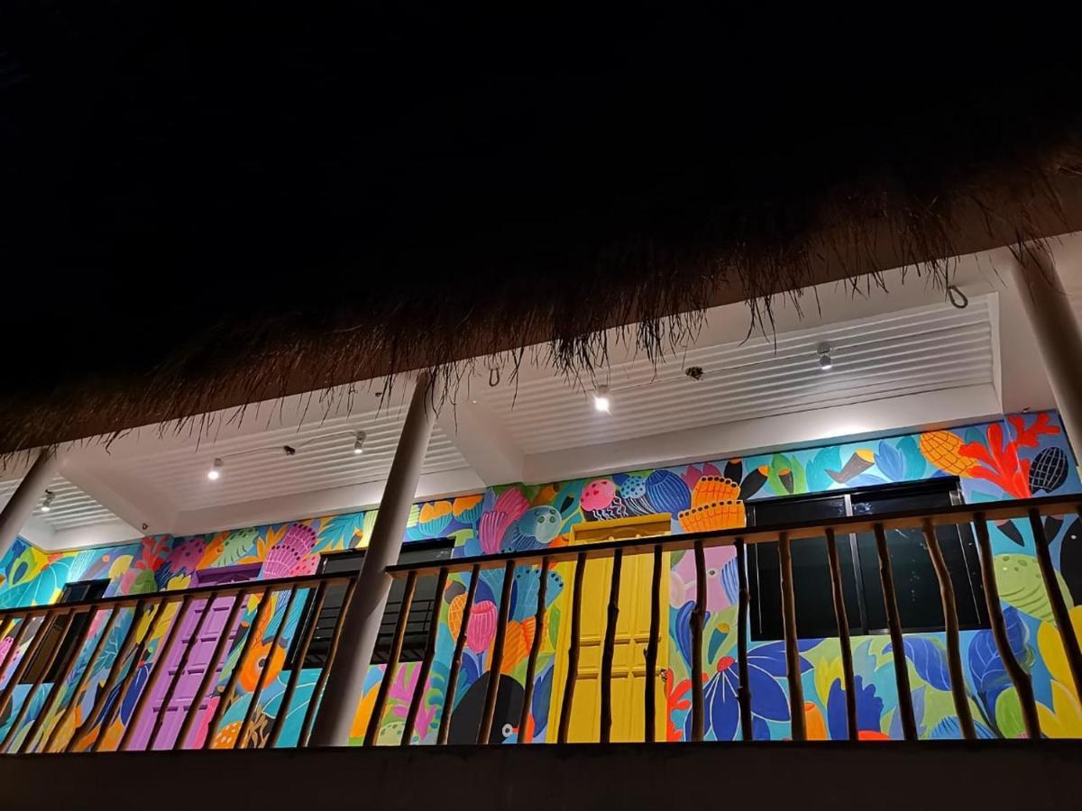 Way Shack Hostel Oslob Εξωτερικό φωτογραφία