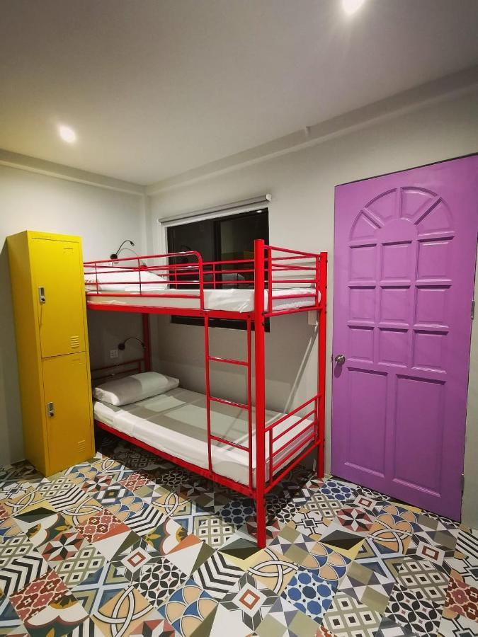 Way Shack Hostel Oslob Εξωτερικό φωτογραφία