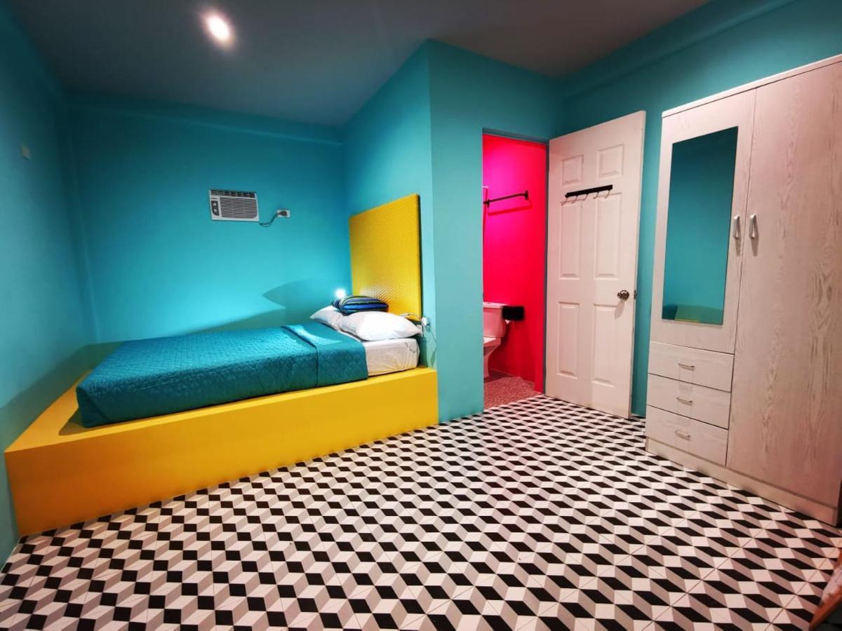 Way Shack Hostel Oslob Εξωτερικό φωτογραφία
