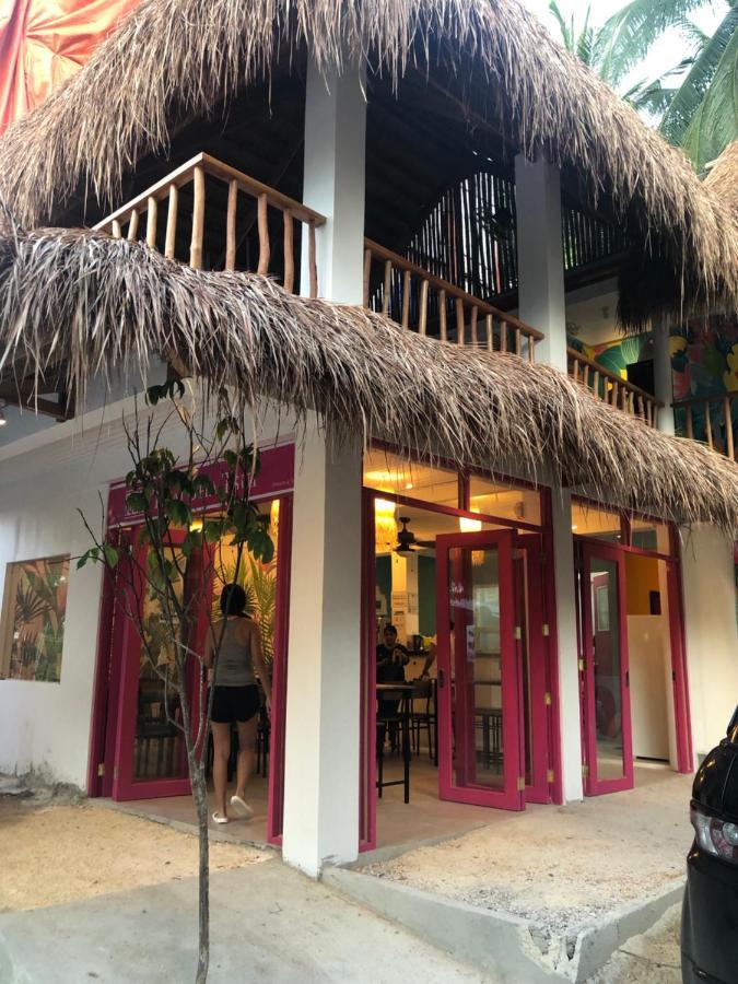 Way Shack Hostel Oslob Εξωτερικό φωτογραφία