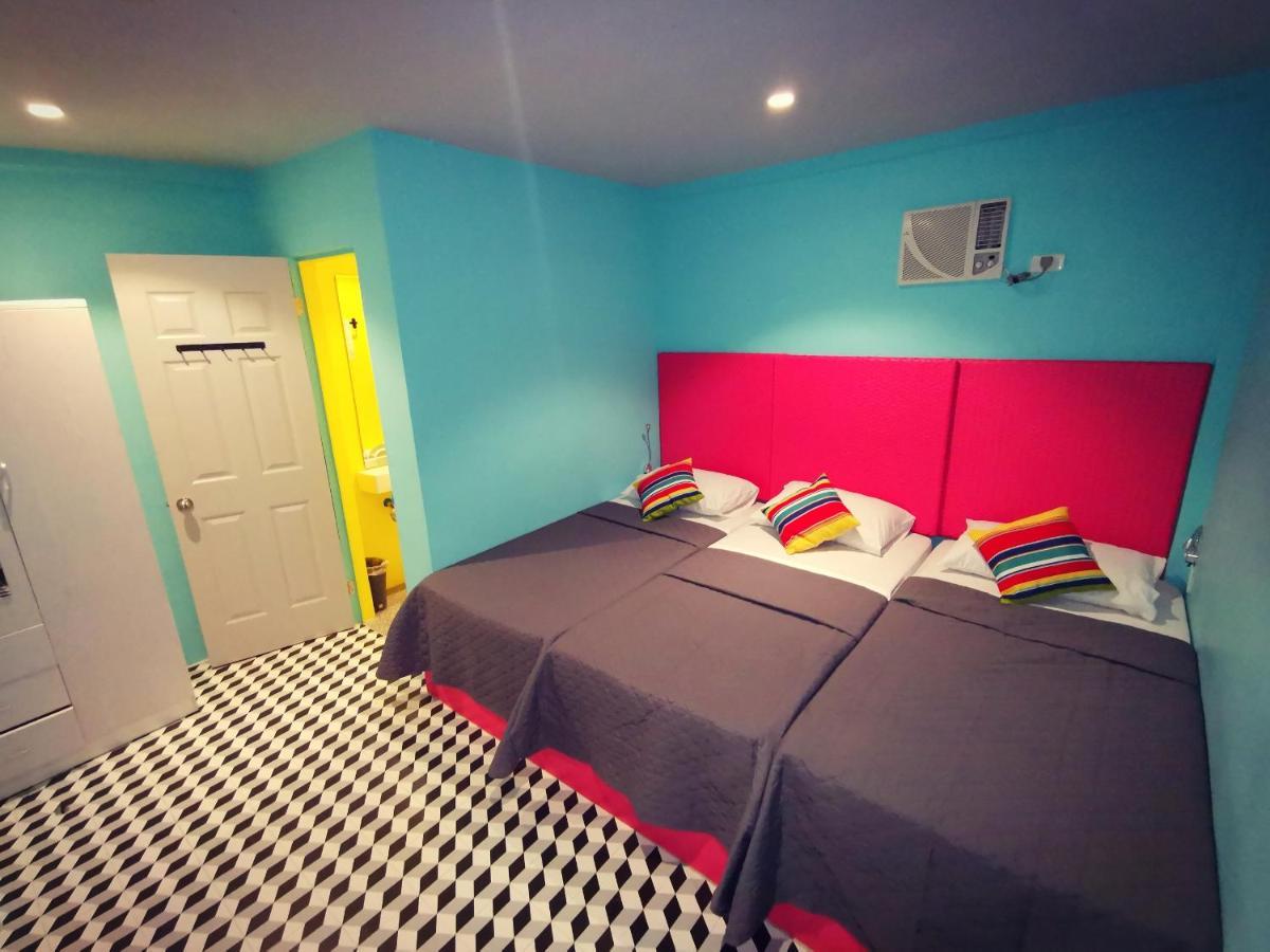 Way Shack Hostel Oslob Εξωτερικό φωτογραφία