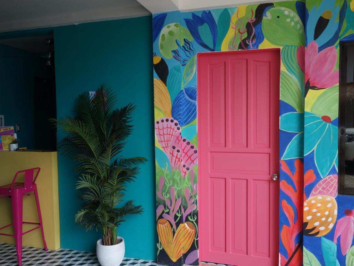Way Shack Hostel Oslob Εξωτερικό φωτογραφία